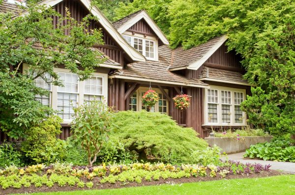 Log Home Landscaping in Bella Vista